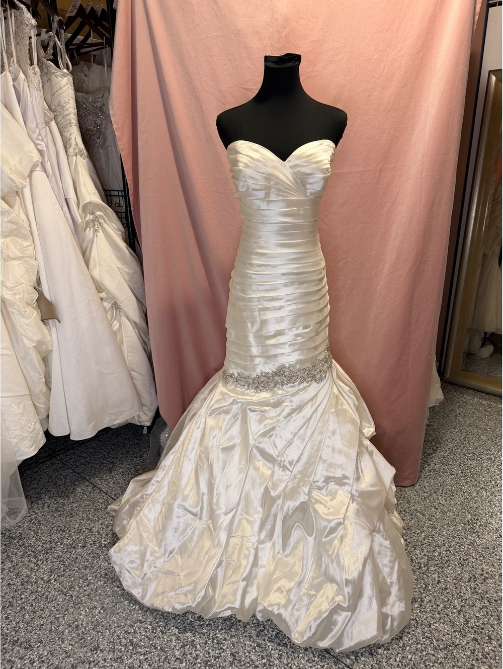 Allure Bridals Strapless Ivory Satin Mermaid Wedding Dress Size 14